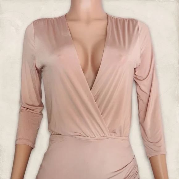 Lovers + FRIENDS REVOLVE Love Happy V-Neck Dress - Picture 3 of 13